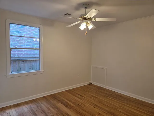 $2,400 | 552 Metairie Lawn Drive, Metairie, LA 70001