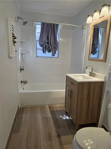 $2,400 | 552 Metairie Lawn Drive, Metairie, LA 70001