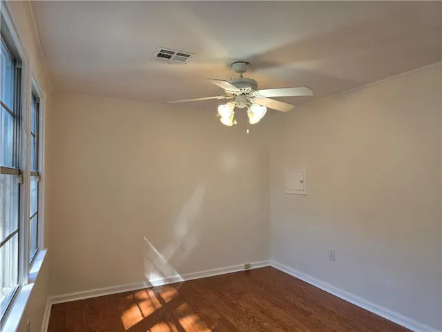 $2,400 | 552 Metairie Lawn Drive, Metairie, LA 70001