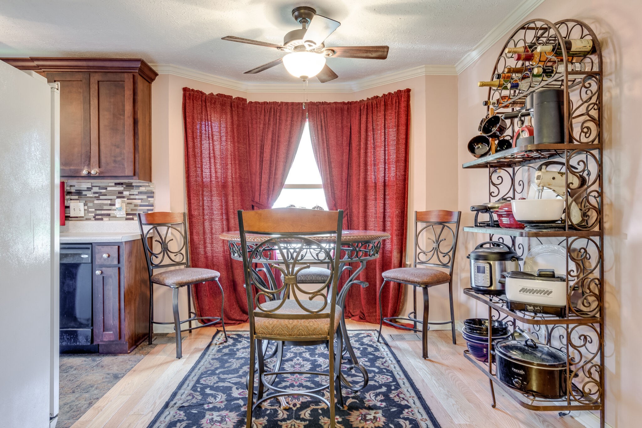 1216 Idlewild Place Madison, TN 37115 - Photo 7 of 24 a view of a room with musical instruments