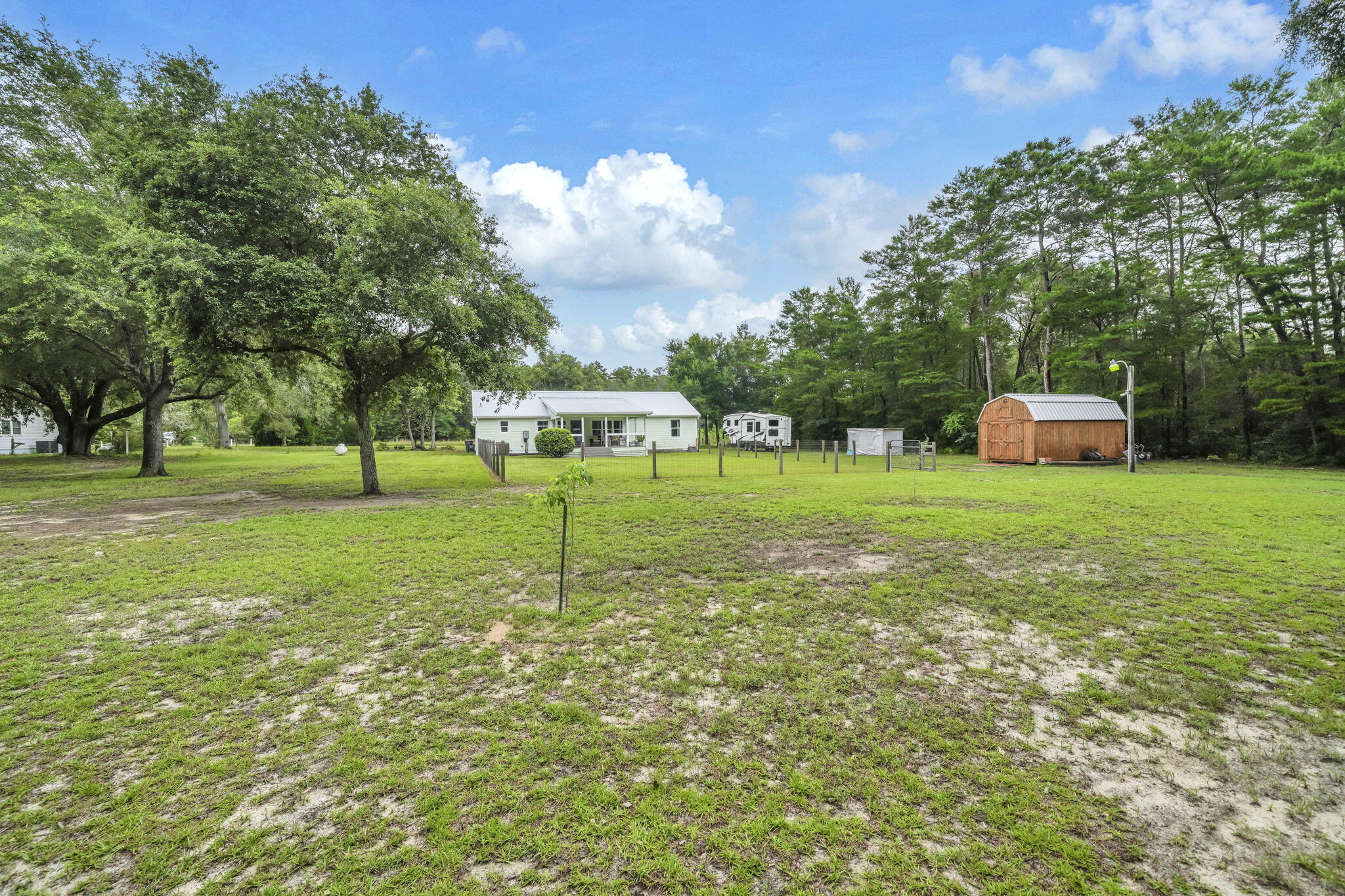 819 Woodlawn Road Freeport, FL 32439 - Photo 60 of 66 61-web-or-mls-DSC06929_1