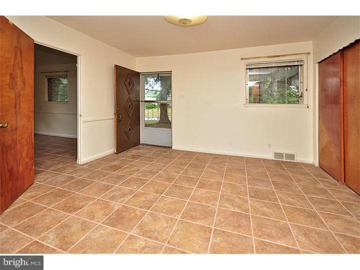 641 Ashbourne Road Cheltenham, PA 19012 - Photo 16 of 24 In-law Suite