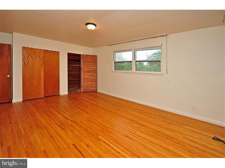 641 Ashbourne Road Cheltenham, PA 19012 - Photo 21 of 24 Bedroom 3