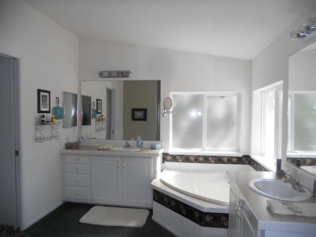 26905 Old Edgewood Road Weed, CA 96094 - Photo 2 of 5 h2