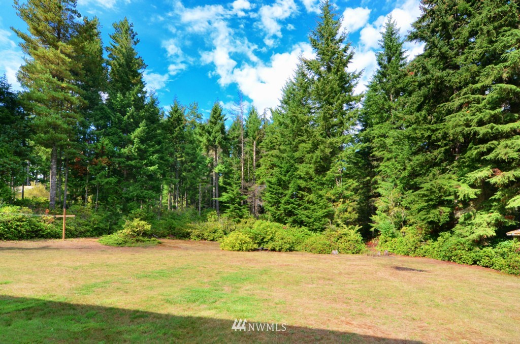 1260 Northwest Thompson Road Poulsbo, WA 98370 - Photo 24 of 24 Gallery Image 24