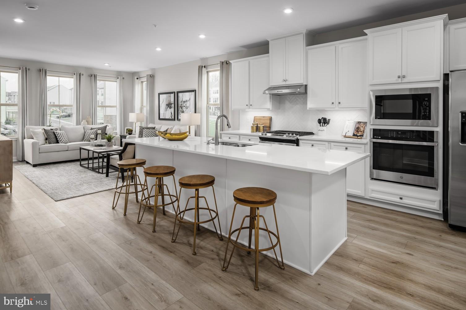 1725 Destrier Street Ranson, WV 25438 - Photo 4 of 17