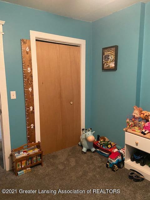 6301 Rosedale Road Lansing, MI 48911 - Photo 21 of 37 IMG_4294