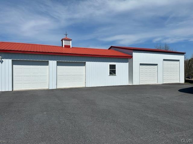 3926 Blacksmith Road New Tripoli, PA 18066 - Photo 8 of 49 Gallery Image 8