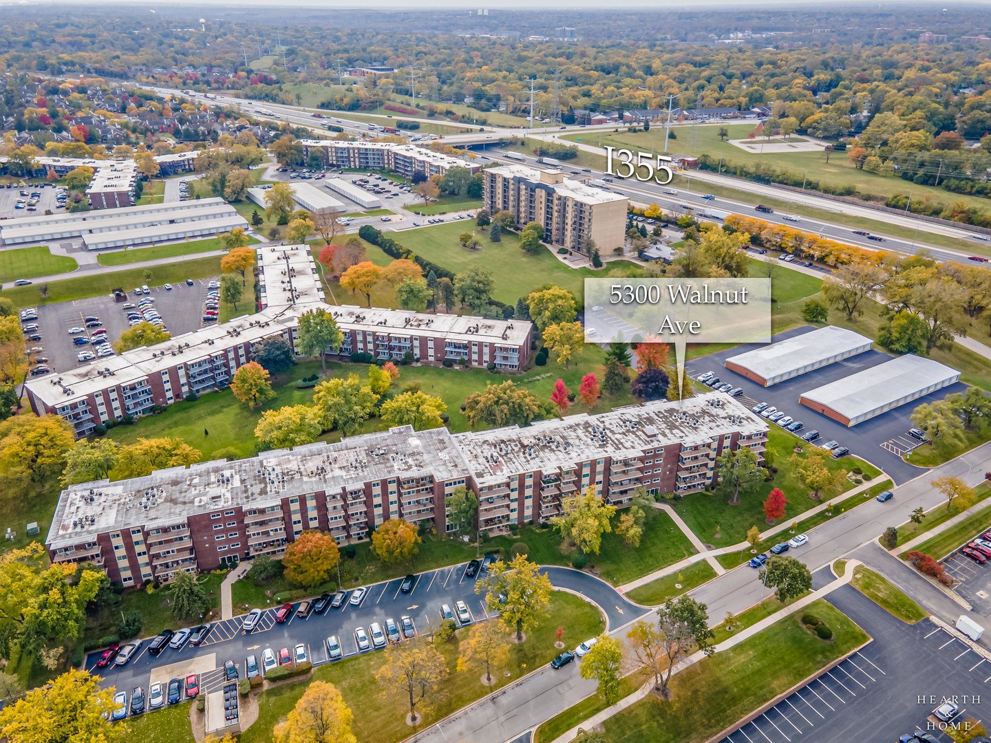 5300 Walnut Avenue, Unit 12B Downers Grove, IL 60515 - Photo 28 of 30 an aerial view of a city with lawn chairs