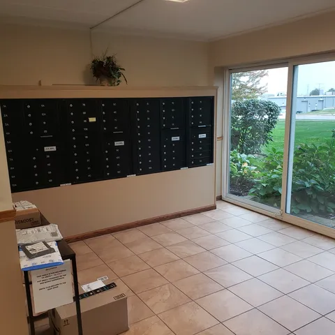 $199,900 | 5300 Walnut Avenue, Unit 12B, Downers Grove, IL 60515