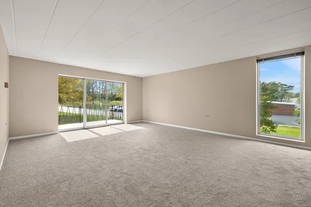 $199,900 | 5300 Walnut Avenue, Unit 12B, Downers Grove, IL 60515