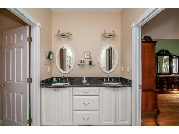 28 Bush Hill Road Pelham, NH 03076 - Photo 21 of 36