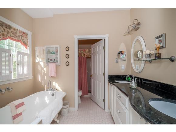 28 Bush Hill Road Pelham, NH 03076 - Photo 23 of 36