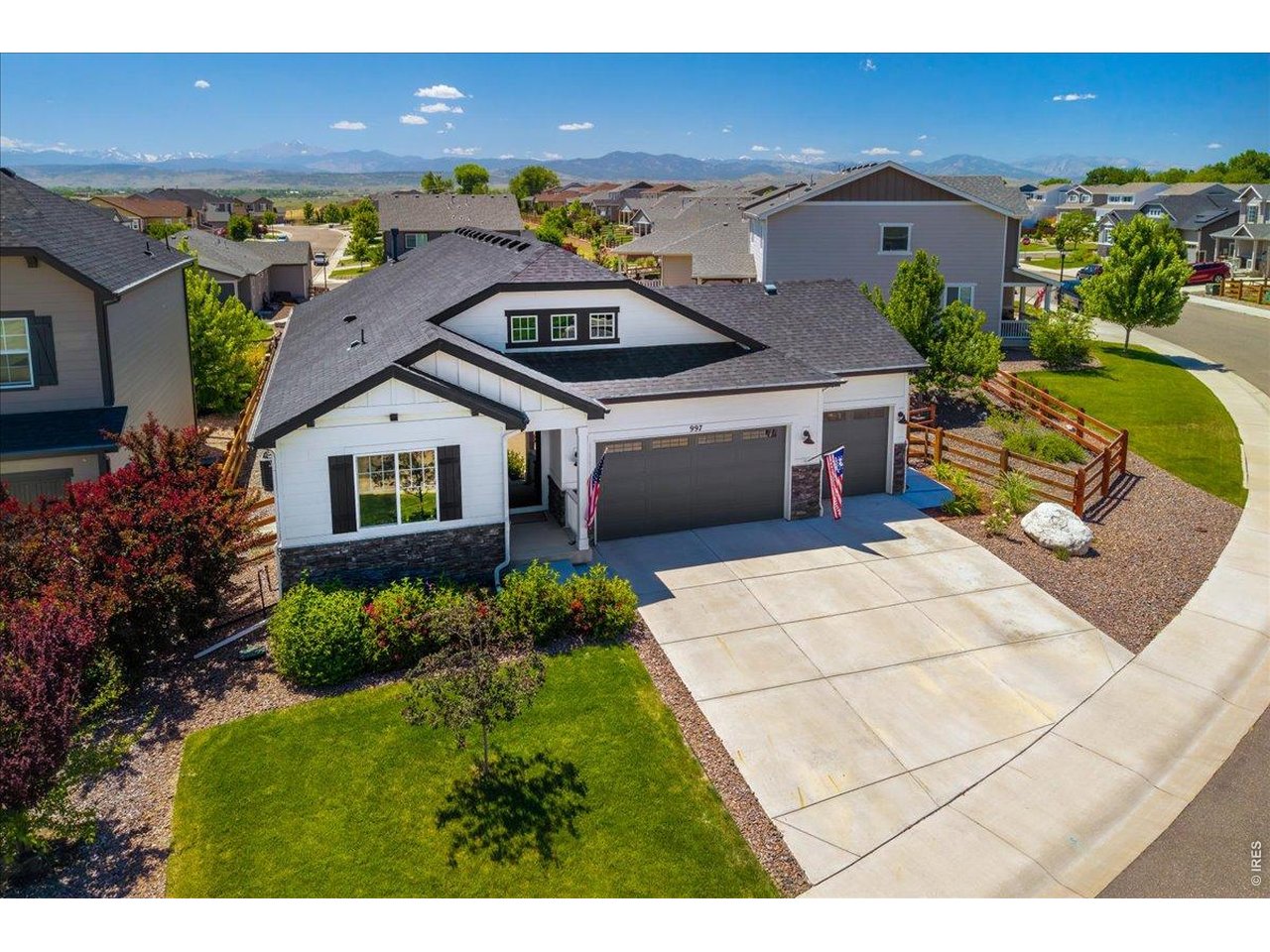 997 Blue Bell Road Berthoud, CO 80513 - Photo 45 of 50 Beautiful landscaping