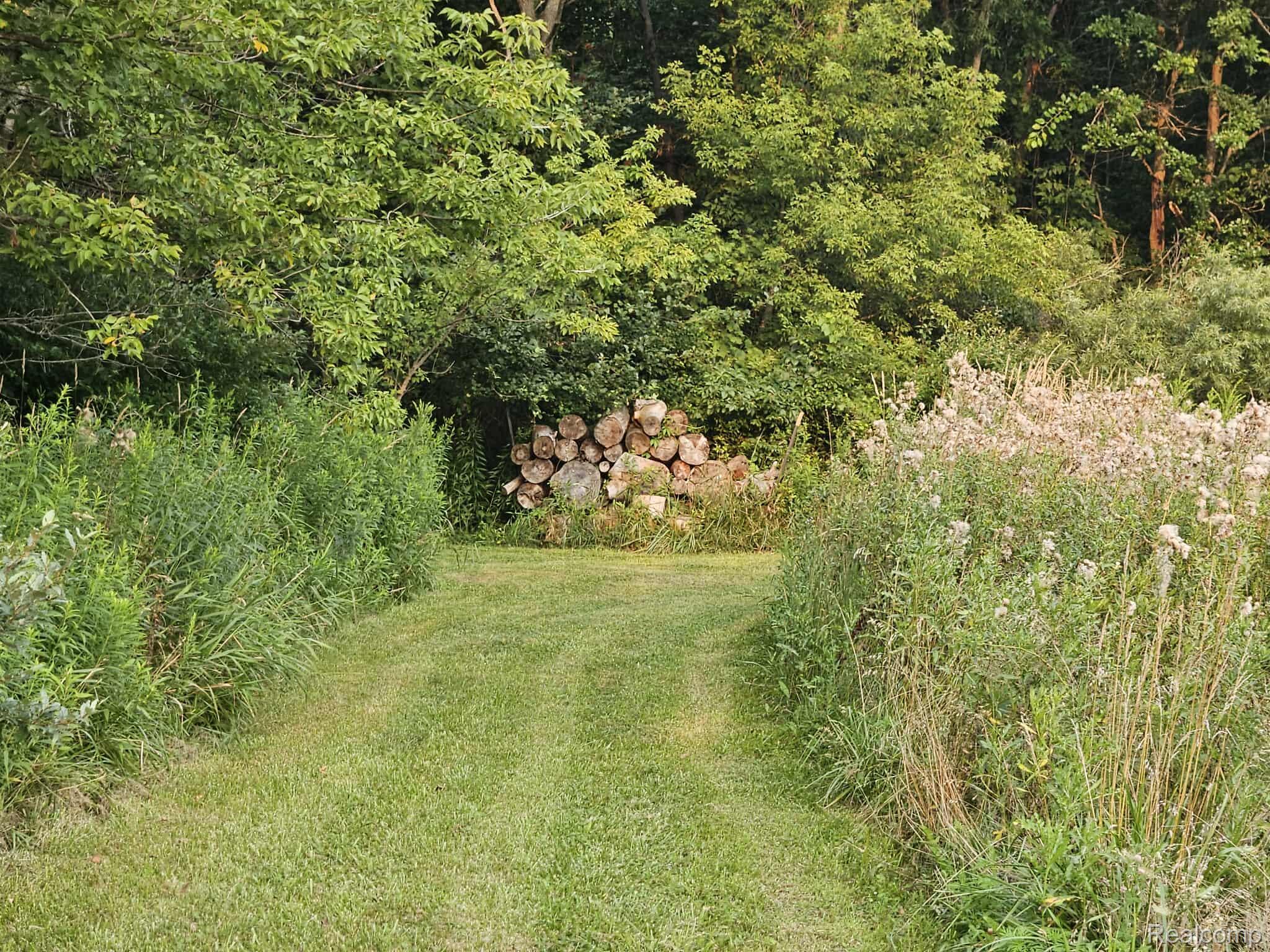 3490 Levalley Road Columbiaville, MI 48421 - Photo 23 of 54 528329523_1401858484253368_3481689073736734520_n.jpg