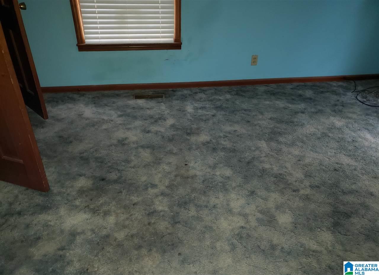 1310 Parsons Road Sylacauga, AL 35150 - Photo 12 of 17