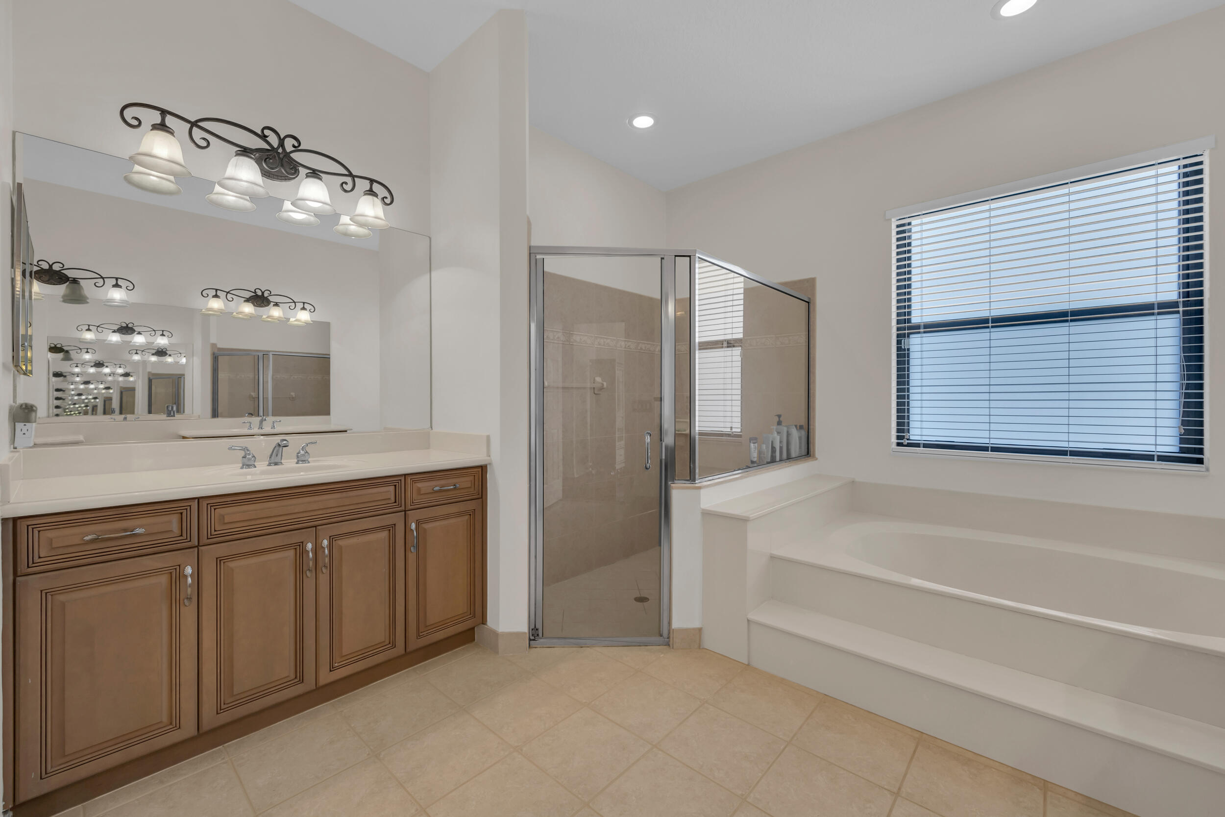 15182 Southwest 35th Street Davie, FL 33331 - Photo 29 of 53 Primary Bathroom