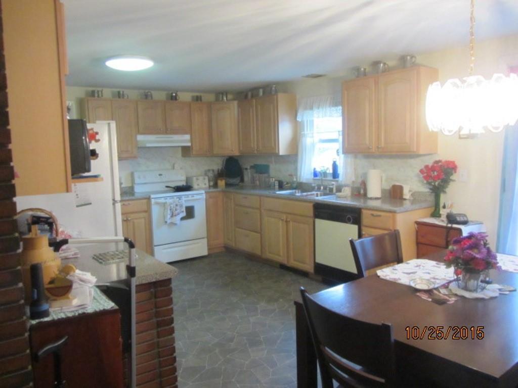 8 Birchwood Road Kennebunk, ME 04043 - Photo 5 of 15 Kitchen with updated cabintes.