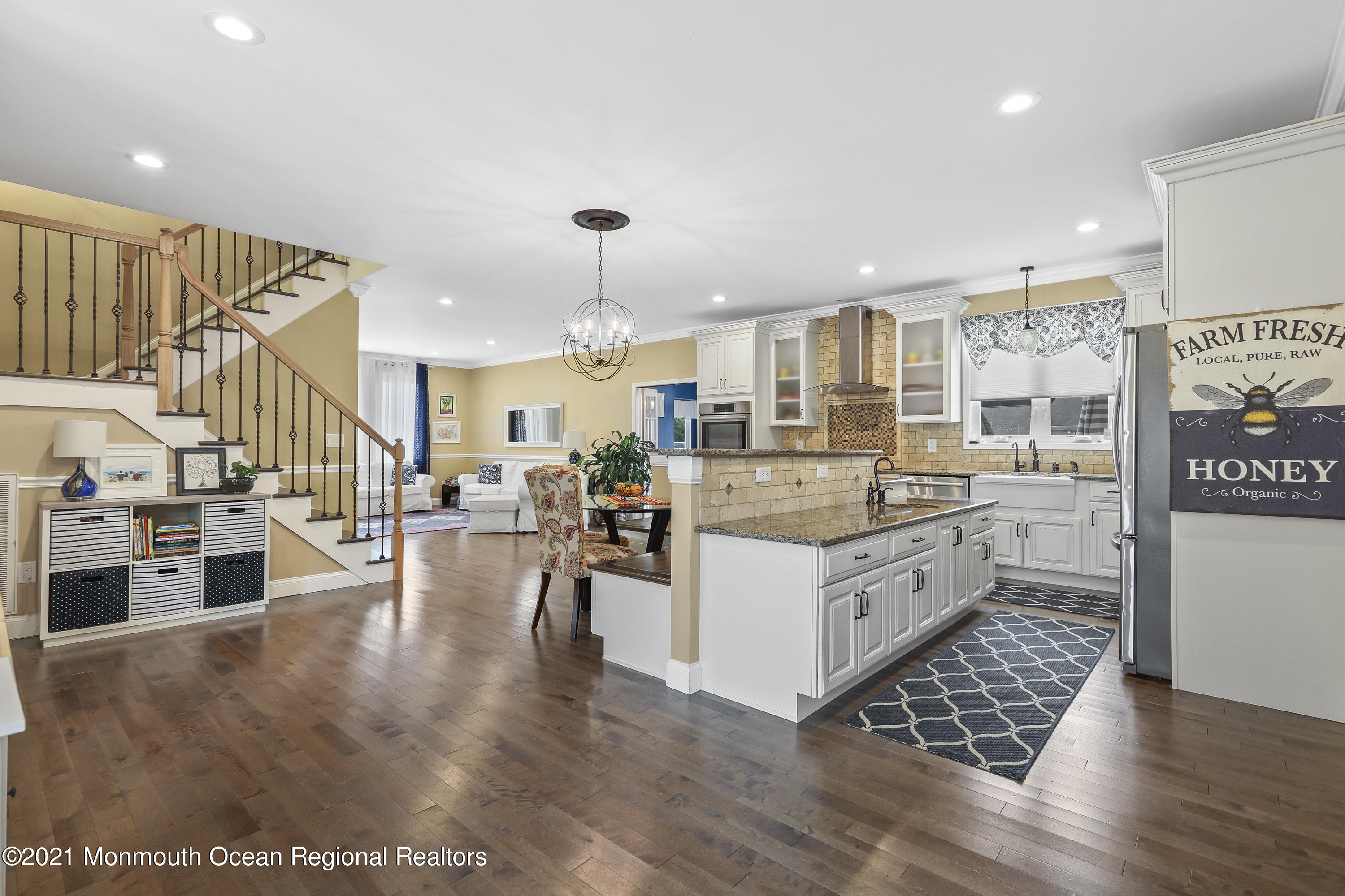 3712 River Road Point Pleasant, NJ 08742 - Photo 5 of 47 7Q6A3936