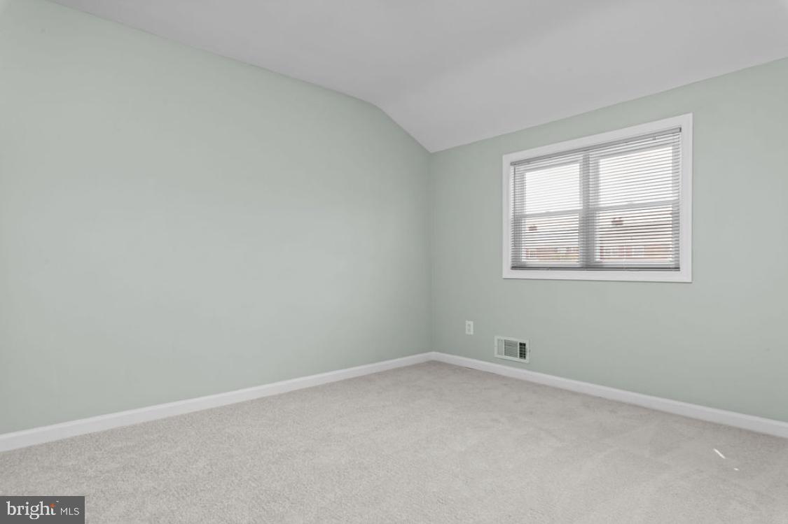 7879 Charlesmont Road Baltimore, MD 21222 - Photo 4 of 23
