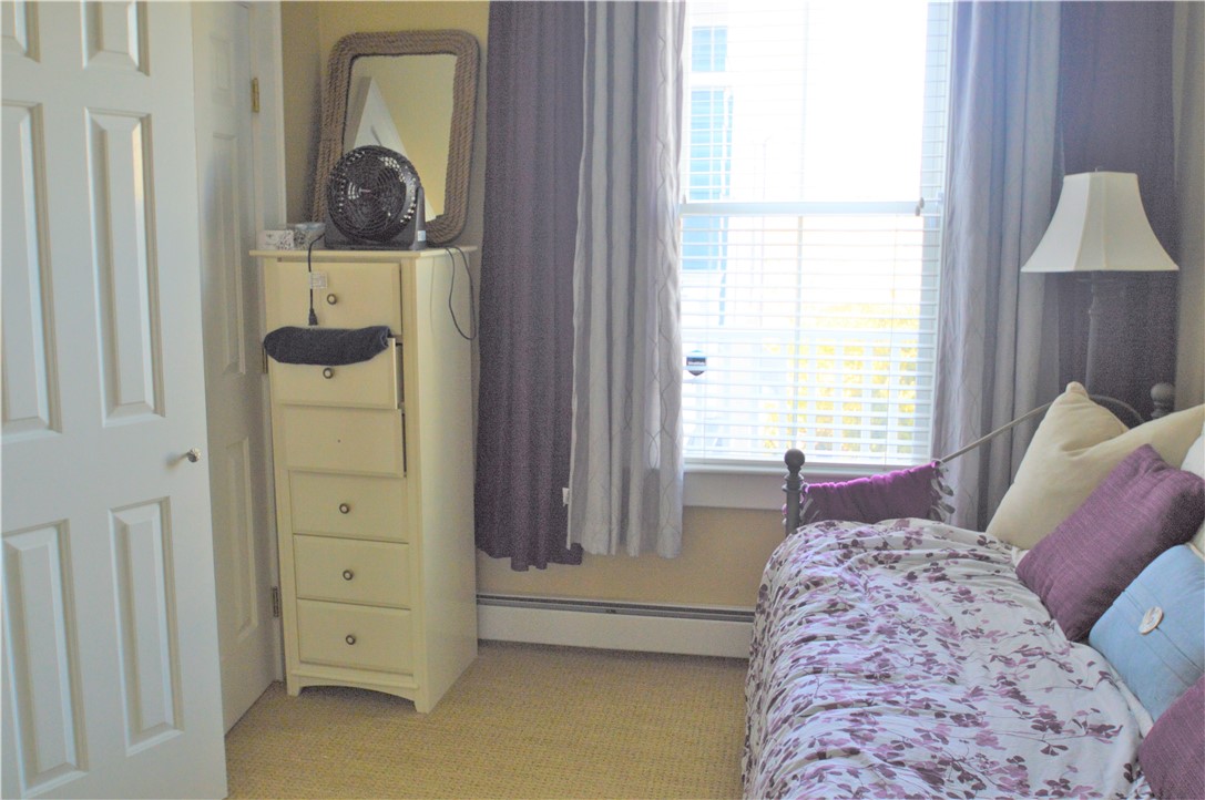 398 Wolcott Avenue, Unit 9 Middletown, RI 02842 - Photo 13 of 33 Bedroom 2