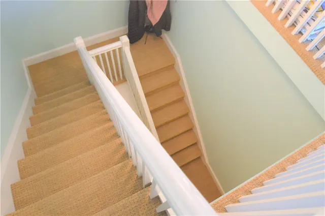 $2,600 | 398 Wolcott Avenue, Unit 9, Middletown, RI 02842