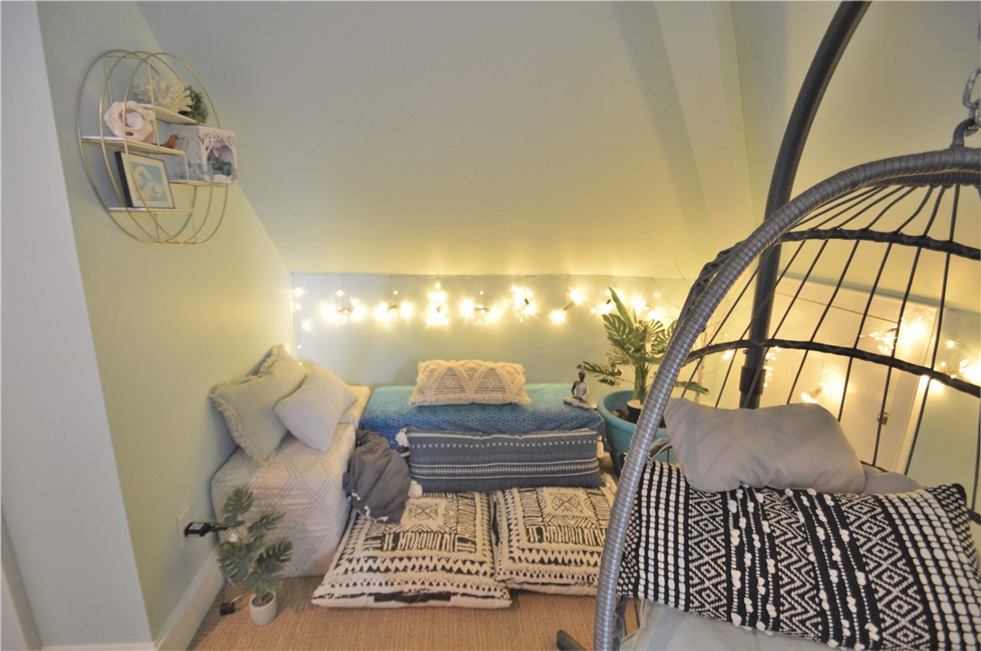 398 Wolcott Avenue, Unit 9 Middletown, RI 02842 - Photo 25 of 33 Zen area