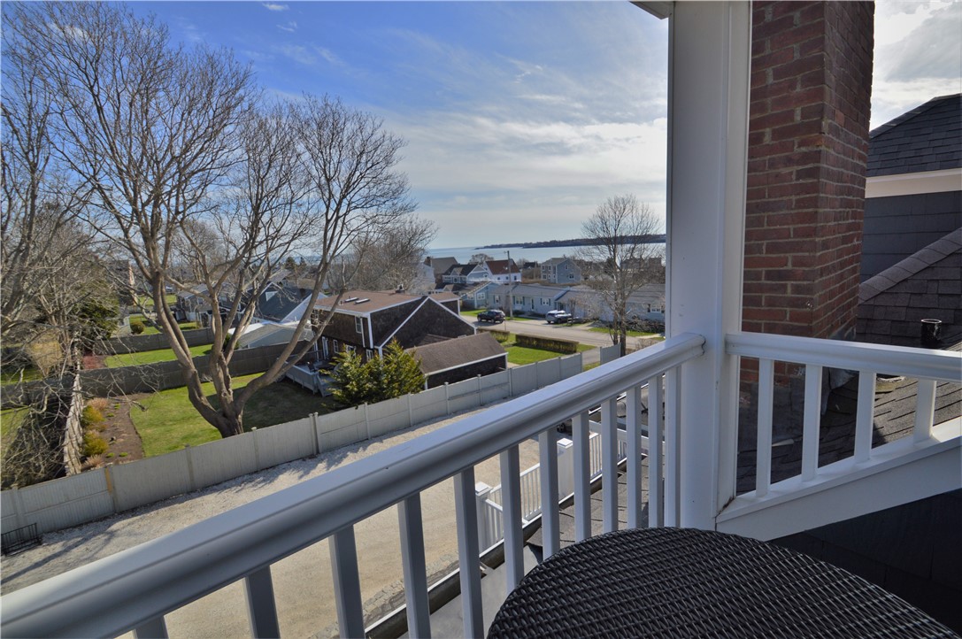 398 Wolcott Avenue, Unit 9 Middletown, RI 02842 - Photo 32 of 33