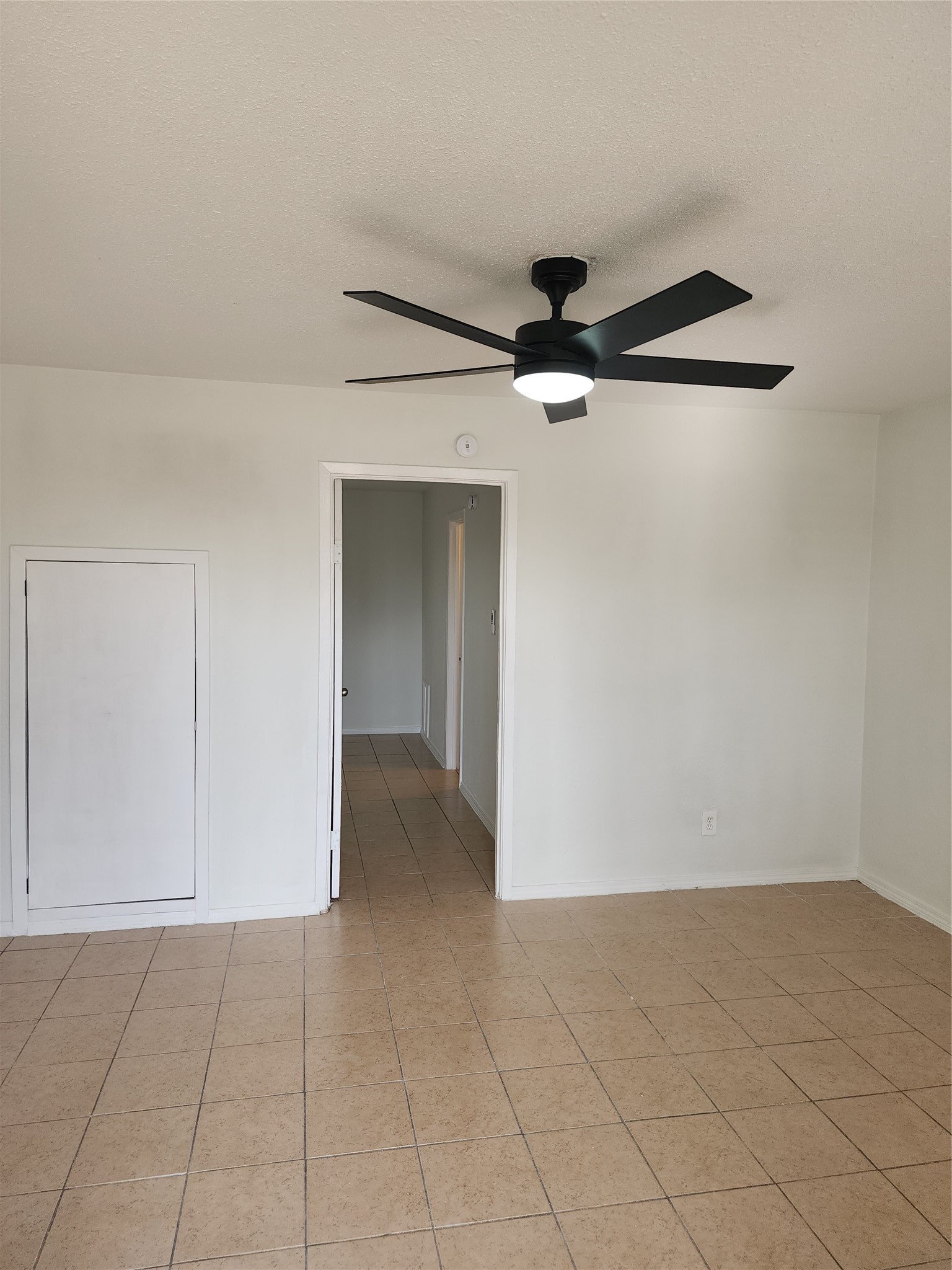 14033 Garber Lane, Unit 3 Houston, TX 77015 - Photo 4 of 12