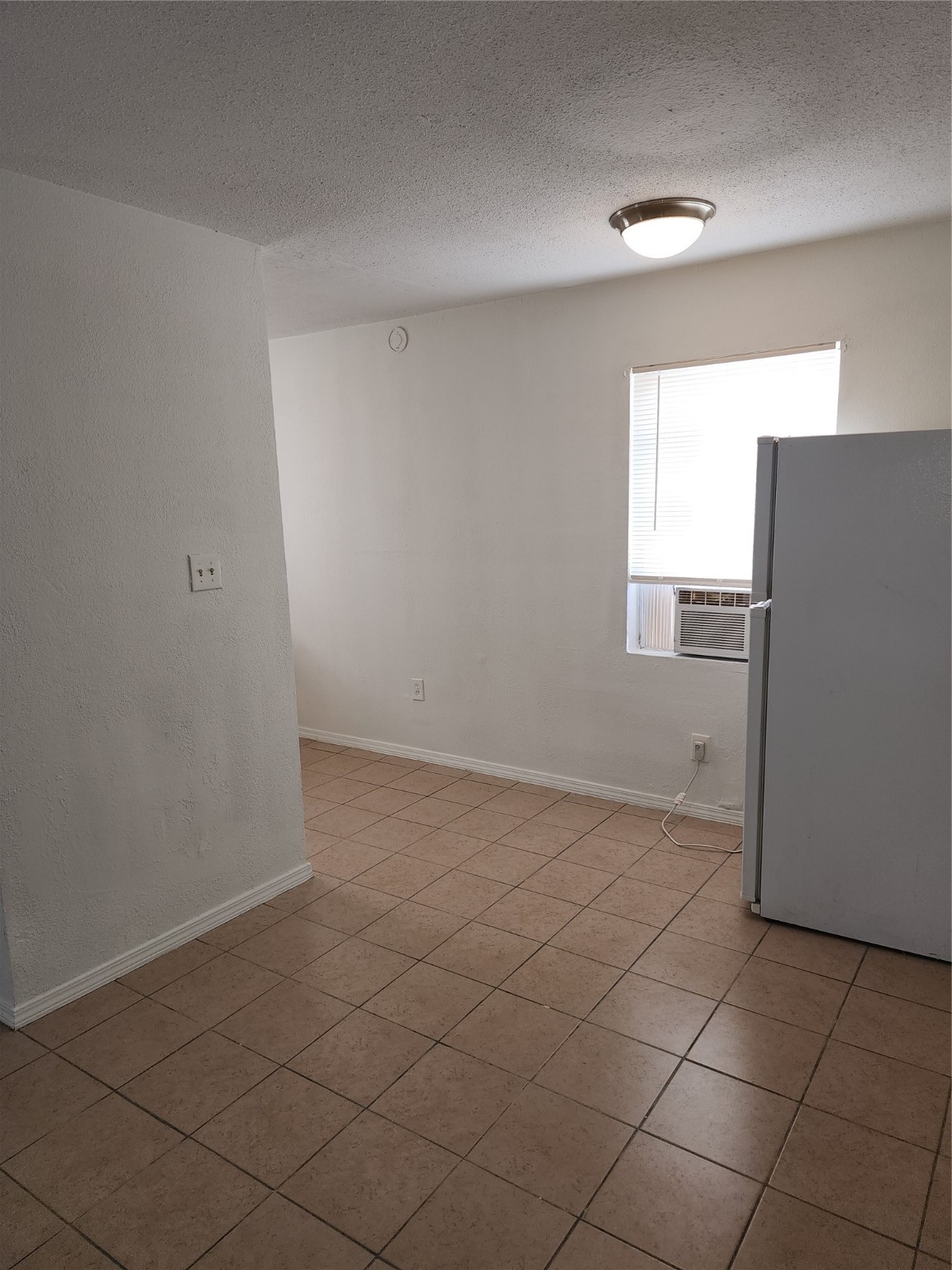 14033 Garber Lane, Unit 3 Houston, TX 77015 - Photo 6 of 10