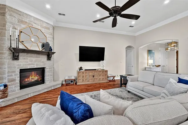 $695,000 | 2427 Remuda Drive, Sherman, TX 75092