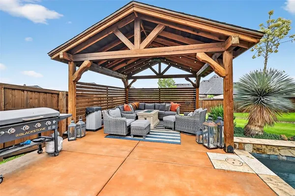 $695,000 | 2427 Remuda Drive, Sherman, TX 75092
