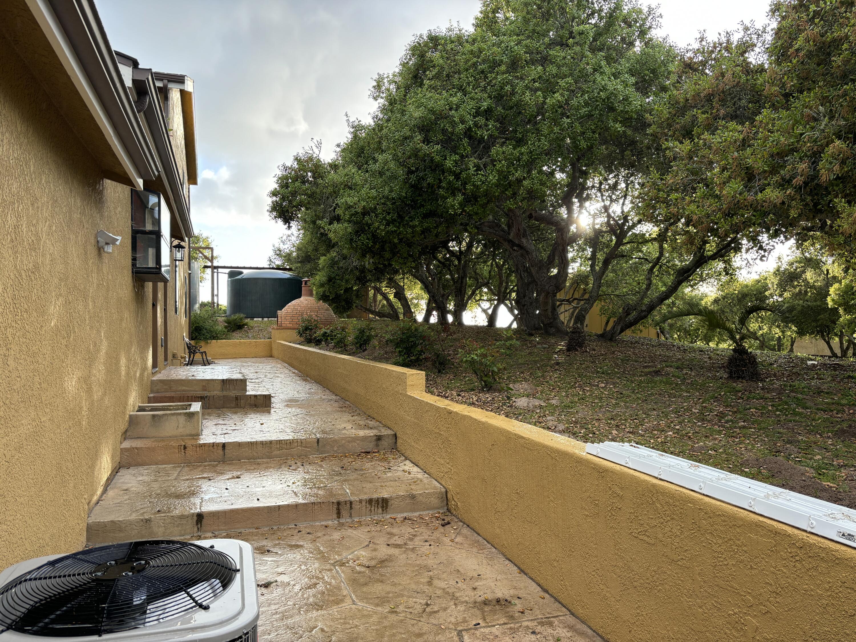 2191 Tularosa Road Lompoc, CA 93436 - Photo 52 of 57 a view of a back yard of the house