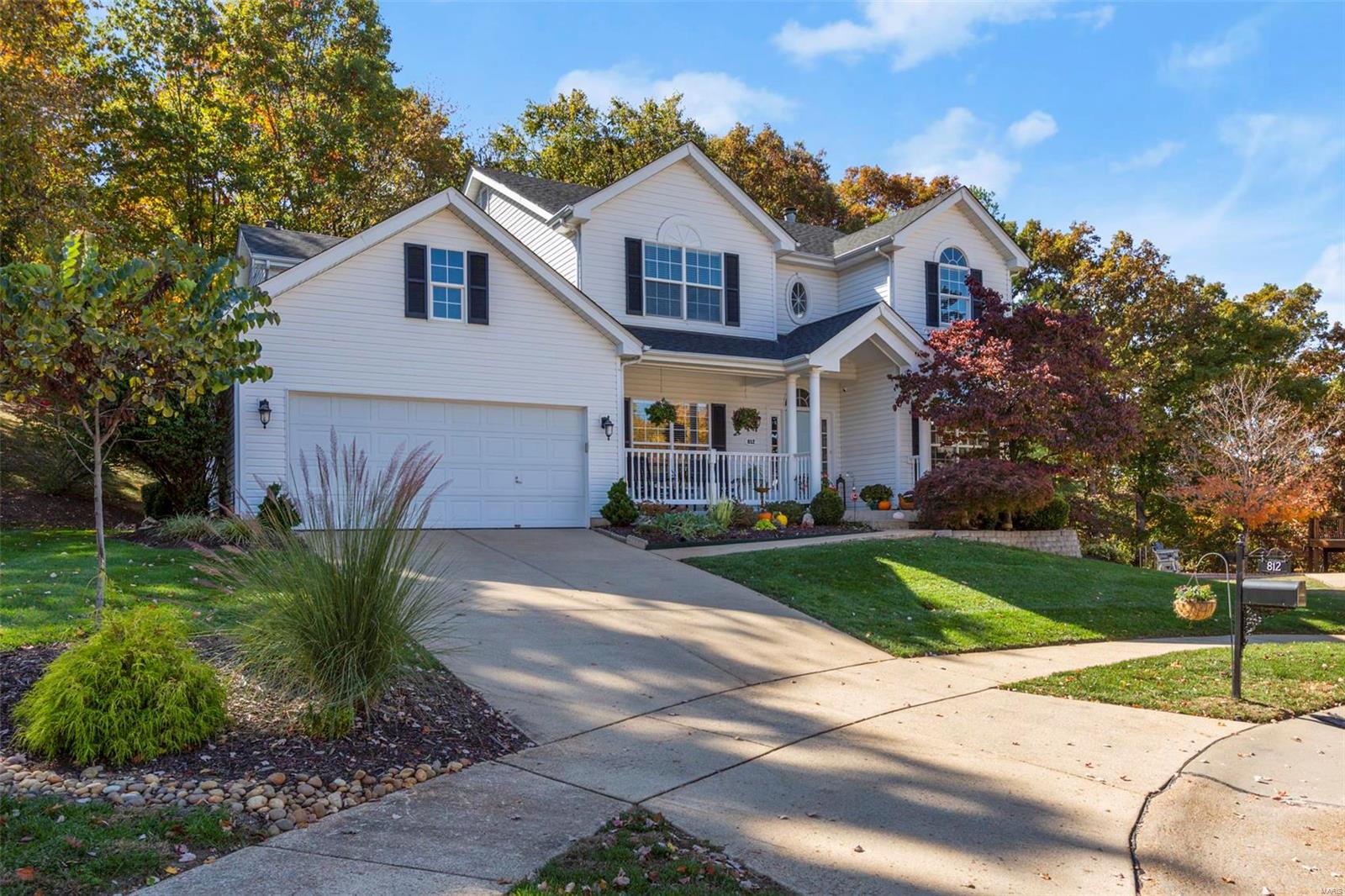 812 Castle Ridge Court Ballwin, MO 63021 - Photo 1 of 41 Gallery Image 1