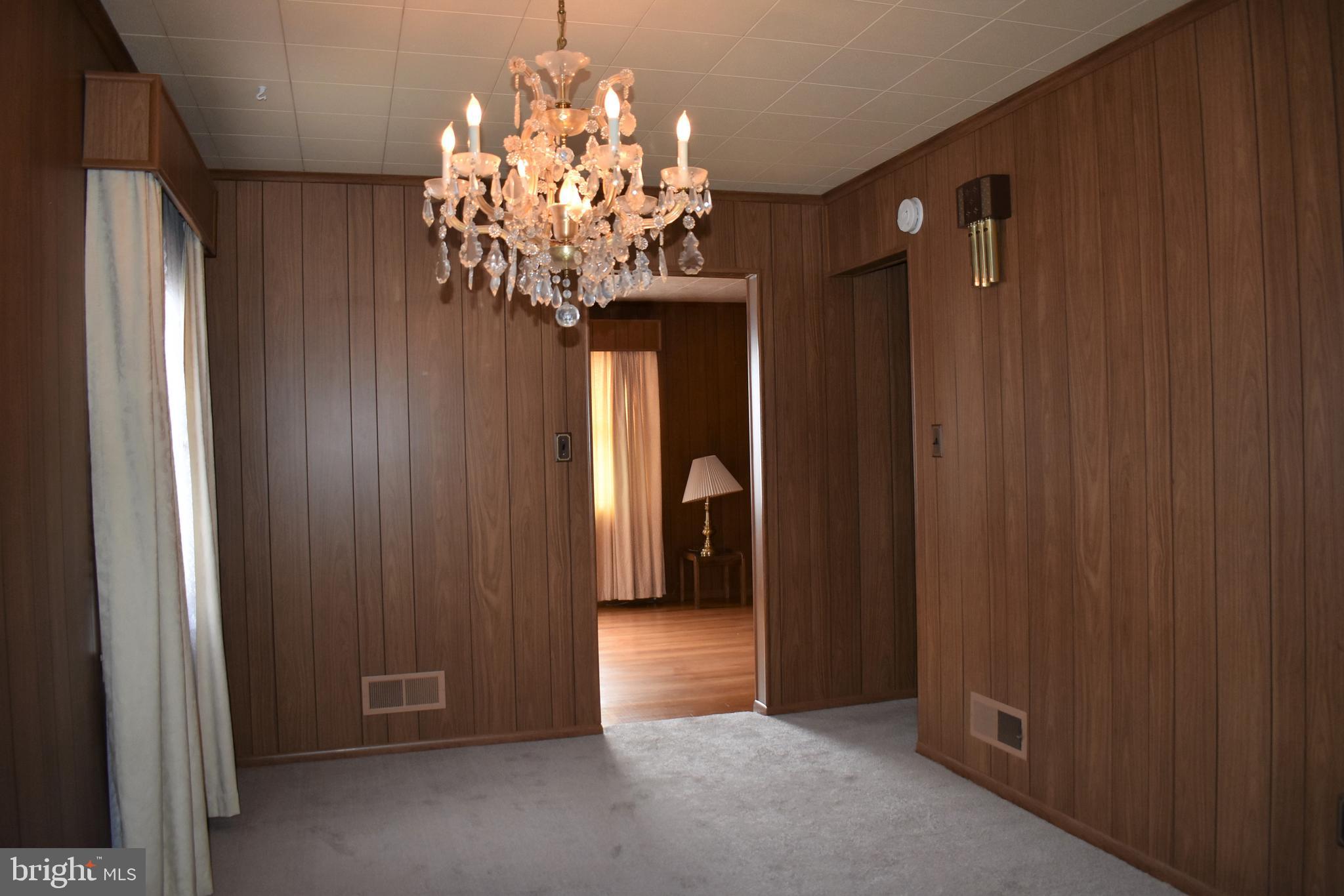 5406 Radecke Avenue Baltimore, MD 21206 - Photo 12 of 33 Dining Room w/New Carpet