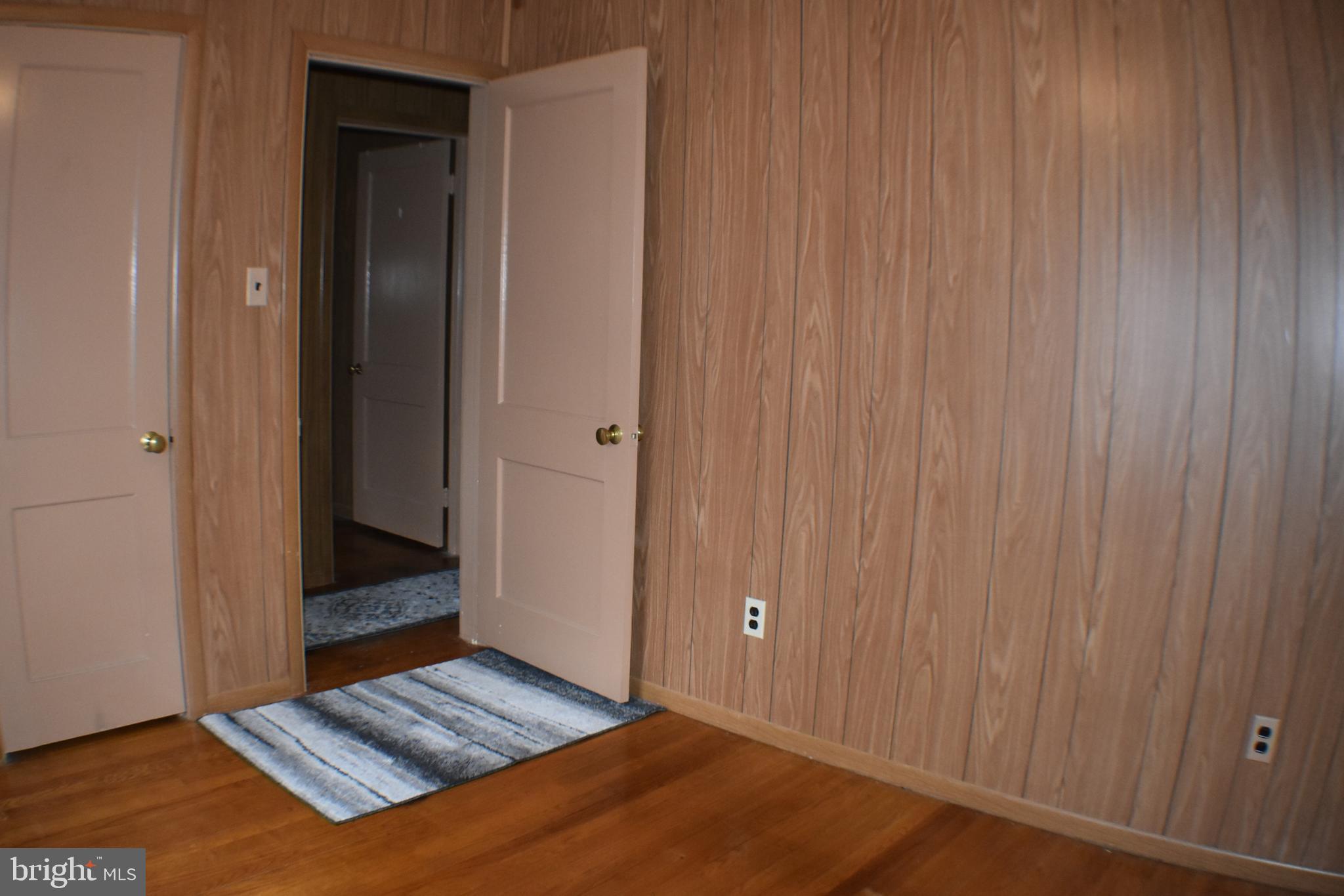 5406 Radecke Avenue Baltimore, MD 21206 - Photo 20 of 33 Bedroom 1