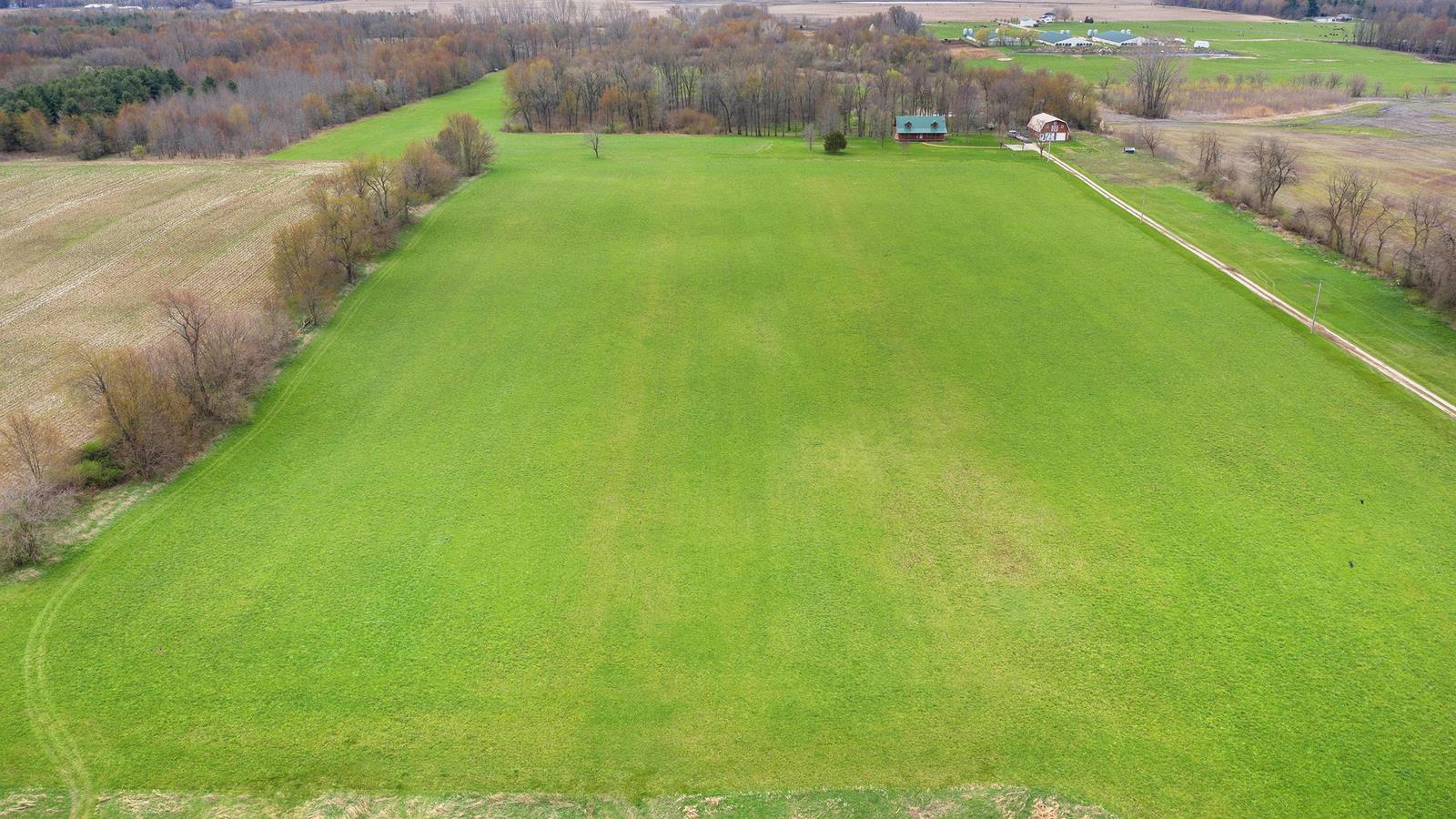 29400 Rankert Road Walkerton, IN 46574 - Photo 7 of 36