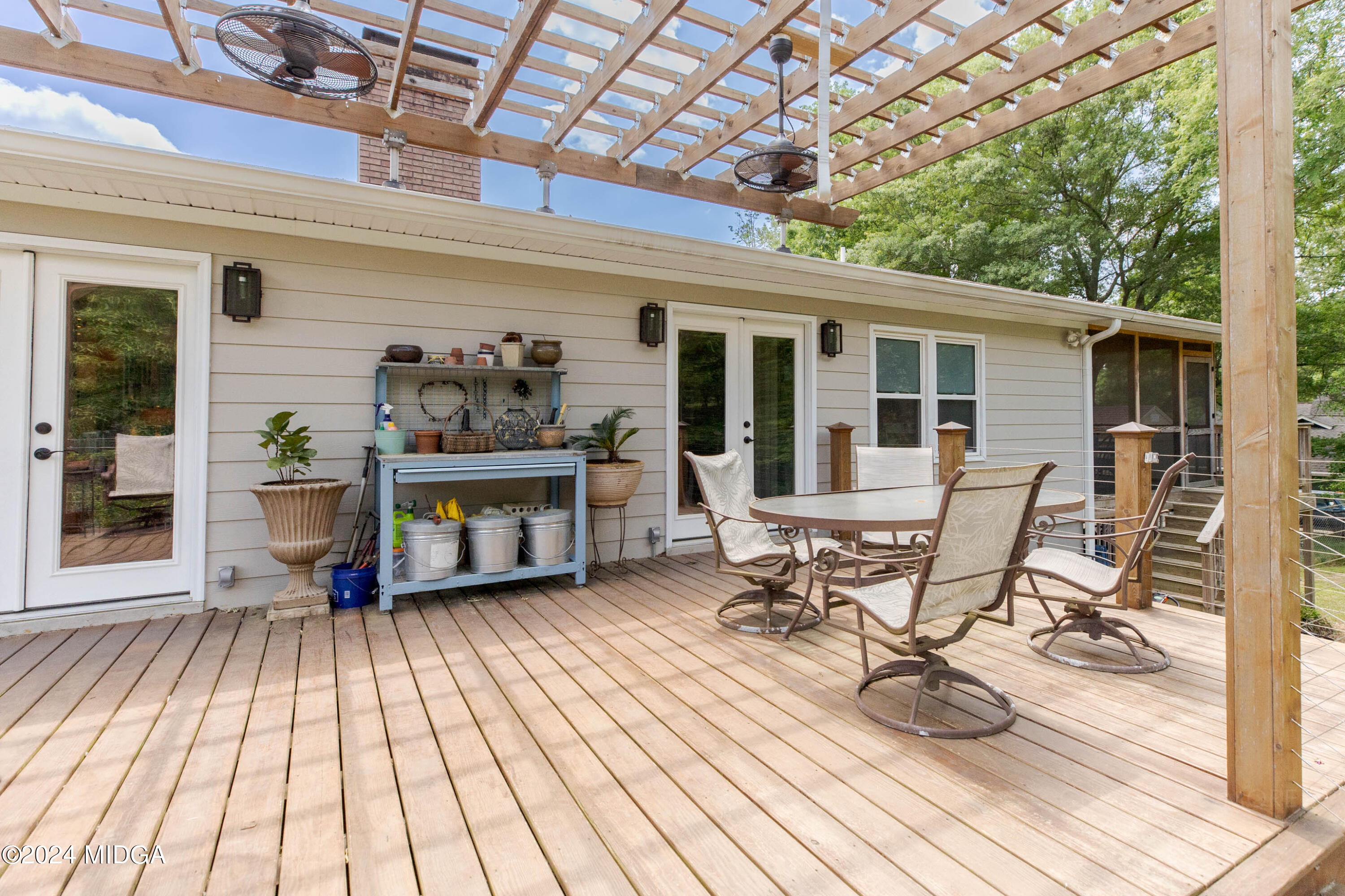 362 Stone Edge Road Macon, GA 31210 - Photo 59 of 68 a deck view with a seating space