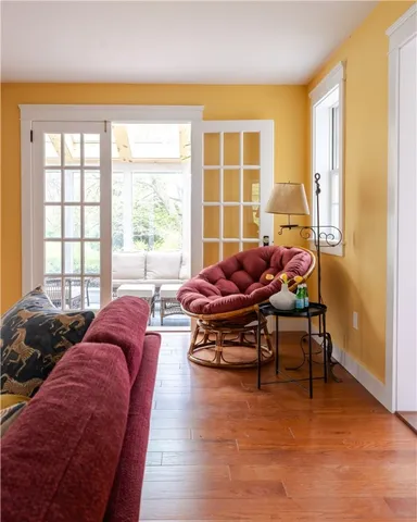 $4,200 | 304 3rd Beach Road, Middletown, RI 02842