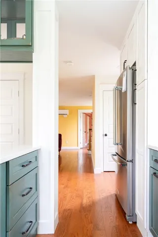 $4,200 | 304 3rd Beach Road, Middletown, RI 02842