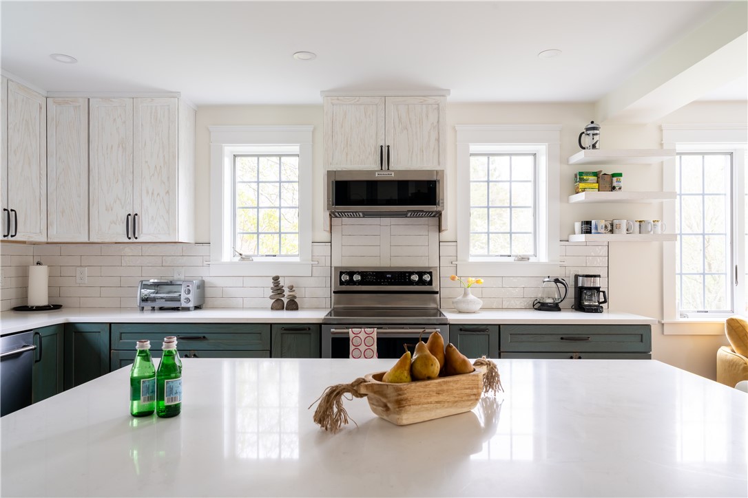 304 3rd Beach Road Middletown, RI 02842 - Photo 43 of 50