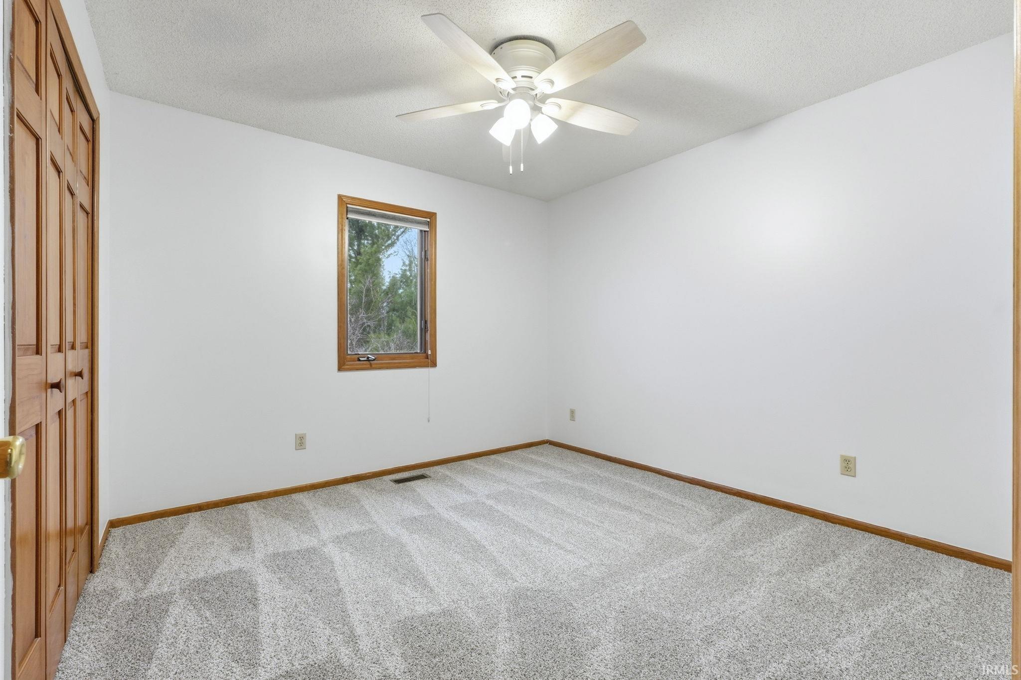 9406 Mill Ridge Run Fort Wayne, IN 46835 - Photo 26 of 34