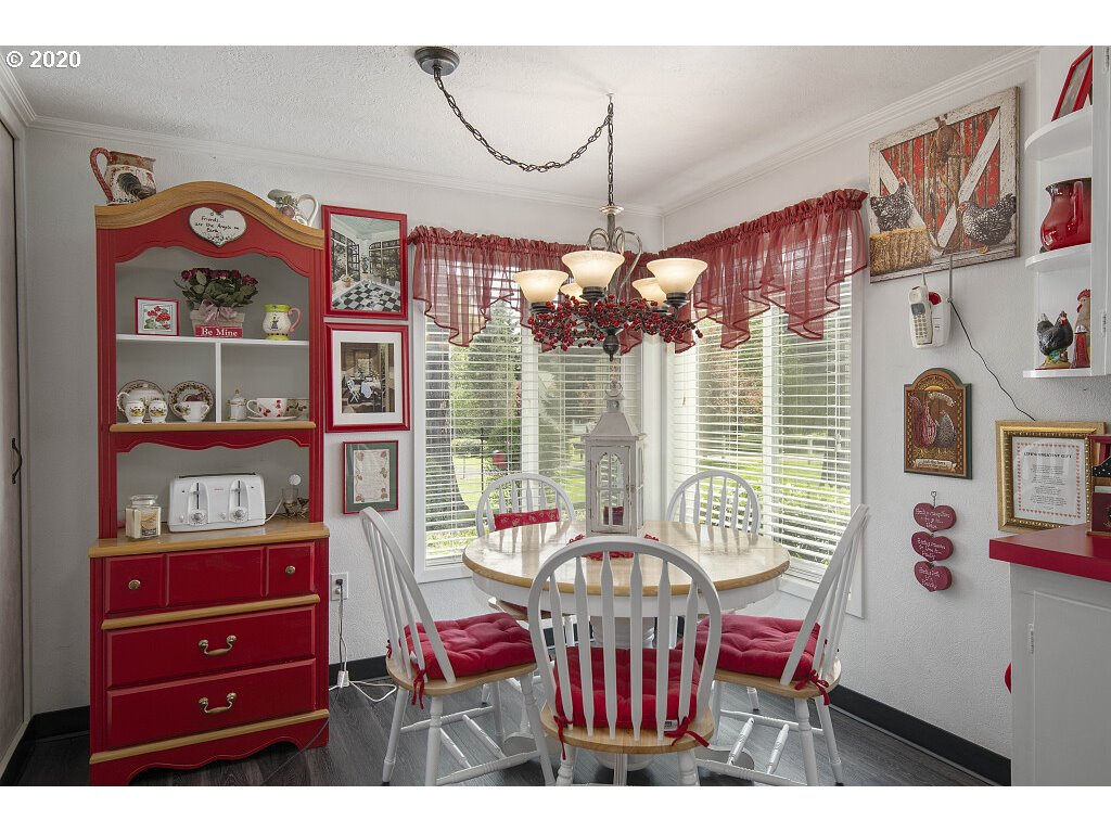740 Parry Road Falls City, OR 97344 - Photo 12 of 30 Gallery Image 12