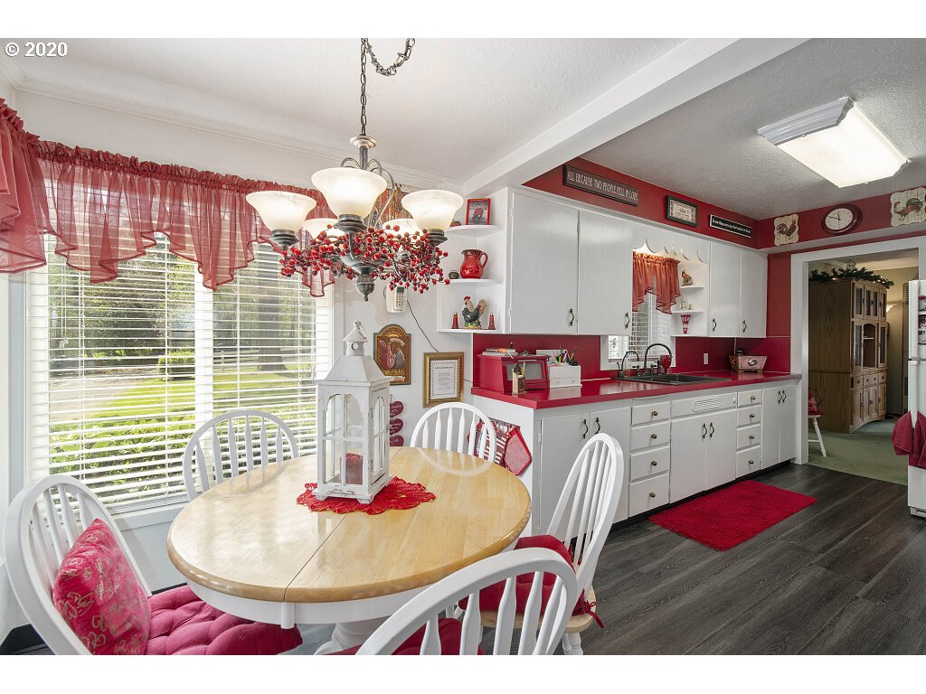 740 Parry Road Falls City, OR 97344 - Photo 13 of 30 Gallery Image 13