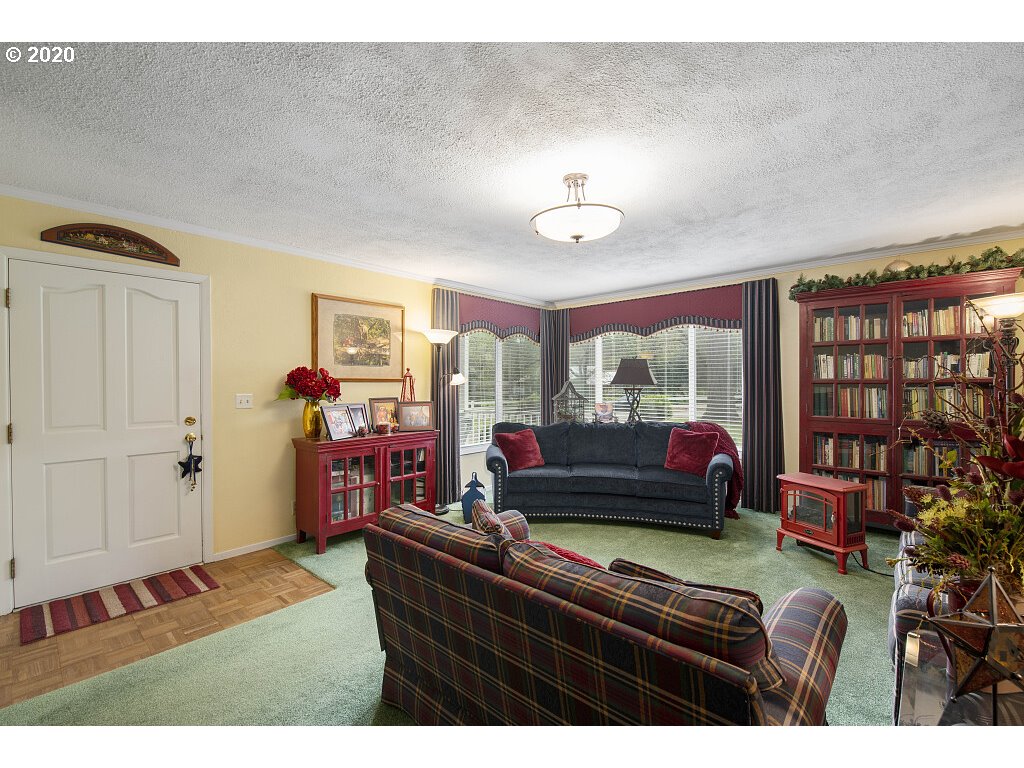 740 Parry Road Falls City, OR 97344 - Photo 4 of 30 Gallery Image 4