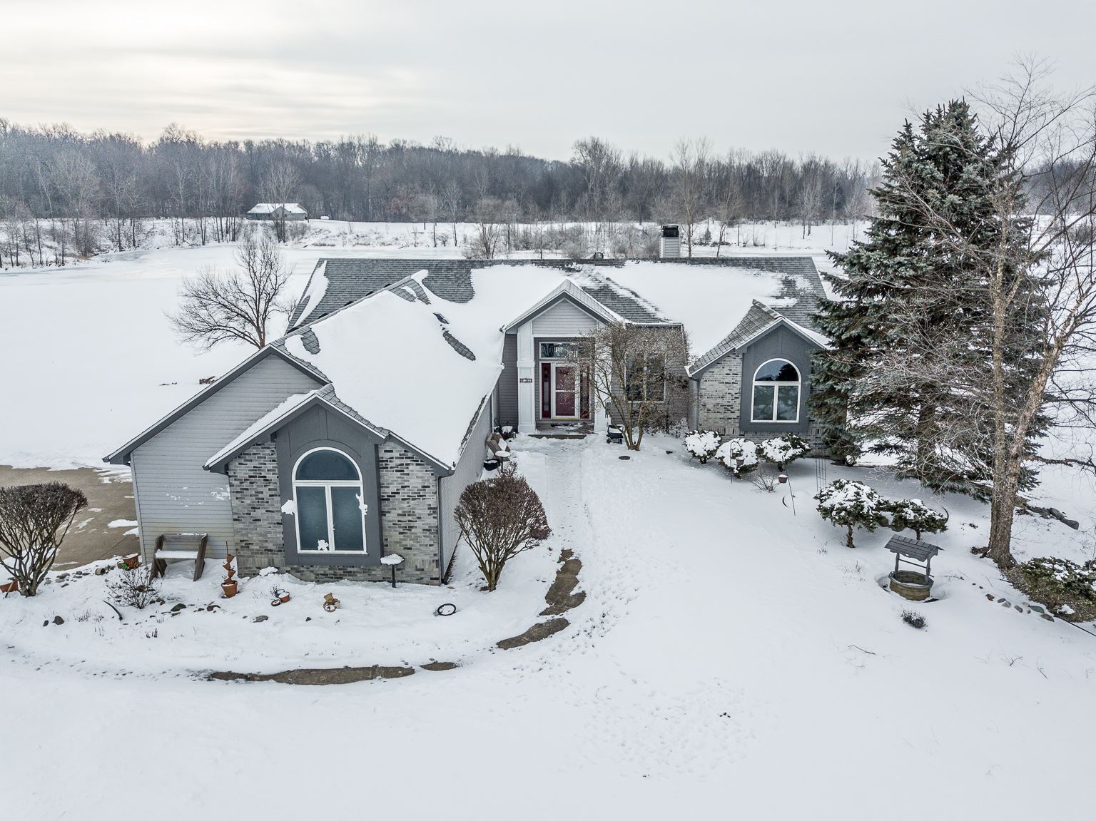 325 West Shoaff Road Huntertown, IN 46748 - Photo 1 of 36 Gallery Image 1