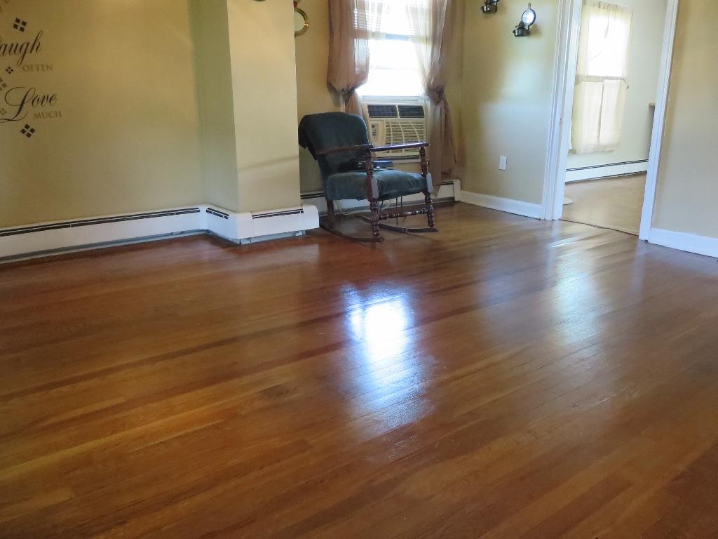 2970 Lithia Road Buchanan, VA 24066 - Photo 4 of 13 din rm