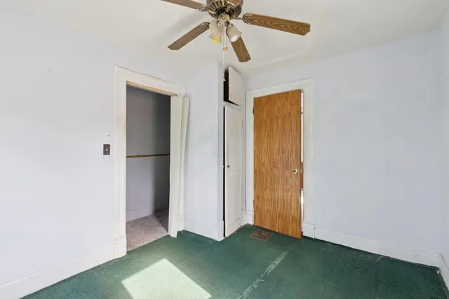 $90,000 | 201 North Hinkley Avenue, Rockford, IL 61101