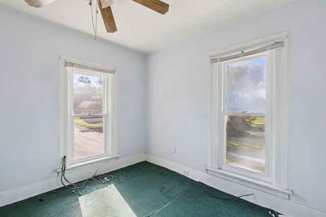 $90,000 | 201 North Hinkley Avenue, Rockford, IL 61101