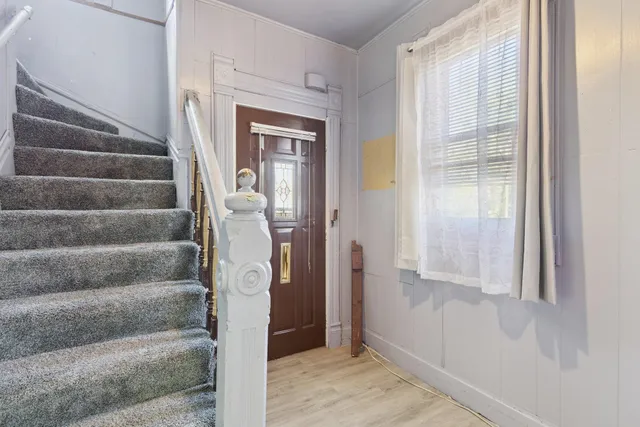 $90,000 | 201 North Hinkley Avenue, Rockford, IL 61101